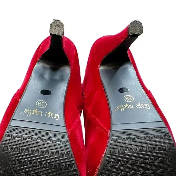 Red Velvet Button-Up Ankle‎ Boots With Fold-Over Design & Stiletto Heels Size 39 - Picture 11 of 16